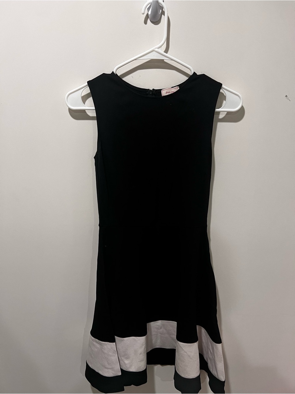 love...ady Black Dress with White Hem Panels